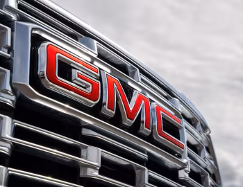 Логотип GMC Yukon Denali [Australia] '2024–н.ч.