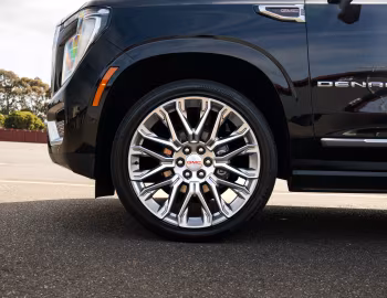 GMC Yukon Denali [Australia] '2024–н.ч.