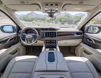 Передня панель GMC Yukon Denali [UAE] '2020–24