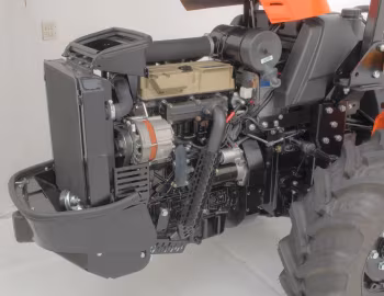 Under The Hood Goldoni E-50 '12.2014–pr.