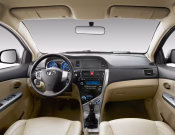 Interior Great Wall Voleex C30 '2012–14