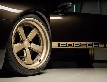 Gunther Werks 400R Coupe "Carbon Noire" (993) '2020