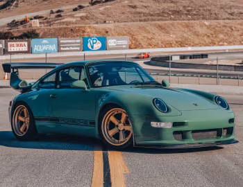 Gunther Werks 400R Coupe "Greenwich" with EVO-21 Track Package (993) '2020