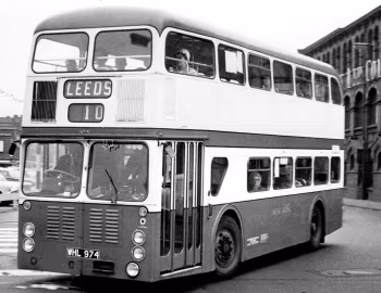 Guy Wulfrunian 6LX Roe (H43/32F) '1962–65