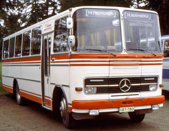 Mercedes-Benz LPO 1113 Boxer 300 [Finland] (Br.358) '1975