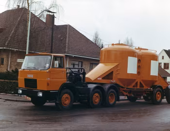 Hanomag-Henschel F 201 S2A '1969–71