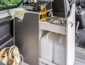 Інтэр'ер 2016–18 Renault Trafic Hanroad Trek '2015–18