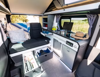 Interior 2021–pr. Hanroad Trek '2020–pr.