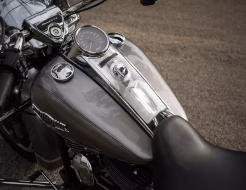 Tableau de bord 2016 Harley-Davidson FLHR Road King '2015–16
