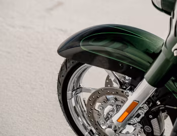 2014 Harley-Davidson FLHRSE CVO Road King '2013–14