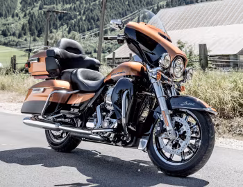 2014–16 Harley-Davidson FLHTK Electra Glide Ultra Limited '2013–16