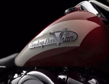 2024 Harley-Davidson FLI Hydra-Glide Revival