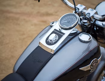 Tableau de bord 2016 Harley-Davidson FLSTF Fat Boy '2015–16