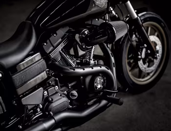 Sous la capuche 2016–17 Harley-Davidson FXDLS Dyna Low Rider S '2015–17
