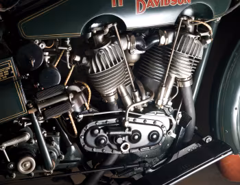 发动机舱 1922 Harley-Davidson JD