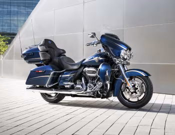 2018 Harley-Davidson FLHTKSE ANV CVO Ultra Limited "115th Anniversary" '2017–18