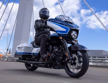 2021 Harley-Davidson FLHXS Street Glide Special [Worldwide]