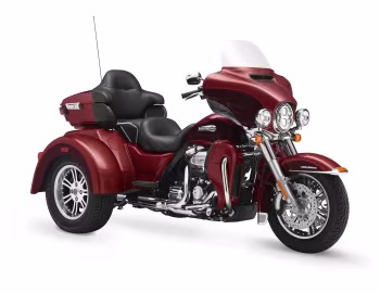2017–18 Harley-Davidson FLHTCUTG Tri Glide Ultra '2016–18