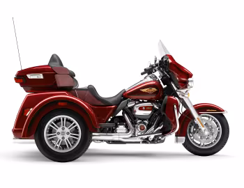 2023 Harley-Davidson FLHTCUTGANV Tri Glide Ultra Anniversary '2022–23