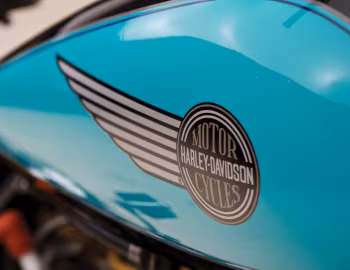 Logo 1947 Harley-Davidson WL (#KY 12044)