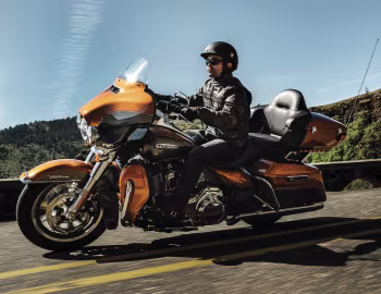 2015–16 Harley-Davidson FLHTCUL Electra Glide Ultra Classic Low '2014–16