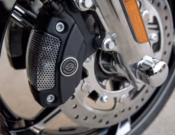 2017 Harley-Davidson FLHXSE CVO Street Glide '2016–17