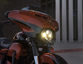 2017 Harley-Davidson FLHXSE CVO Street Glide '2016–17