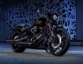 2016–17 Harley-Davidson FXSE CVO Pro Street Breakout '2015–17