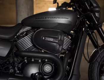 Sous la capuche 2017 Harley-Davidson XG750A Street Rod '2016–17