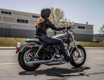2014–15 Harley-Davidson XL1200C Sportster Custom '2013–15