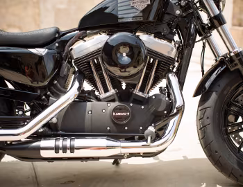 Sous la capuche 2016–17 Harley-Davidson XL1200X Sportster Forty-Eight '2015–17
