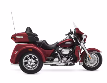 2017–18 Harley-Davidson FLHTCUTG Tri Glide Ultra '2016–18
