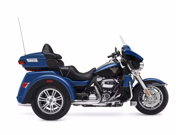 2018 Harley-Davidson FLHTCUTG ANV Tri Glide Ultra Classic "115th Anniversary" '2017–18