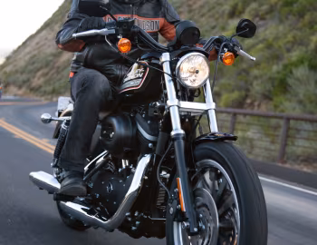 2012–13 Harley-Davidson XL883R Sportster Roadster '2011–13