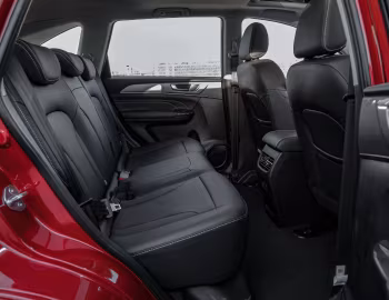 Інтер'єр Haval M6 Plus '12.2020–25
