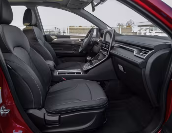 Інтер'єр Haval M6 Plus '12.2020–25