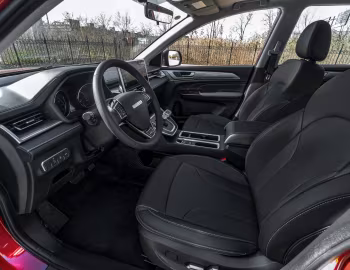 Інтер'єр Haval M6 Plus '12.2020–25