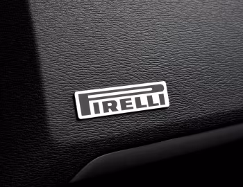 Heico Sportiv Volvo V40 "Pirelli" '2013