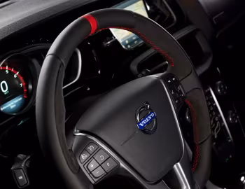 Panneau avant Heico Sportiv Volvo V40 "Pirelli" '2013
