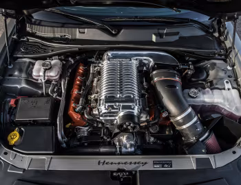 Под капотом 2015–18 Hennessey Challenger SRT Hellcat HPE1000 (LC)