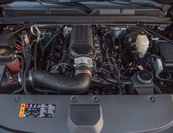 Bajo el capó 2015–20 Hennessey Cadillac Escalade ESV HPE650 Supercharged