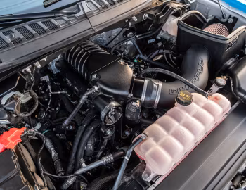 Под капотом 2019–20 Hennessey VelociRaptor V8 '2018–20