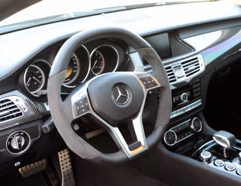 Panel frontal 2012–14 Hennessey Mercedes-Benz CLS 63 AMG HPE700 (C218) '2012–14