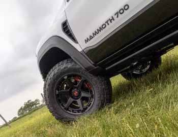 2026 Hennessey Mammoth 700 (DT) '2025–pr.