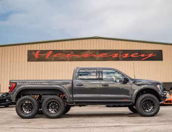 2023–24 Hennessey VelociRaptor 6×6 '2022–24