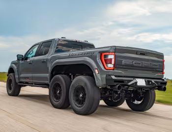 2023–24 Hennessey VelociRaptor 6×6 '2022–24