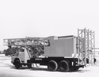 Henschel HS 26 HAK mit Kässbohrer Kran Typ KS 45 S '1966–67
