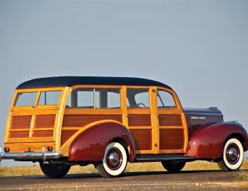 1941 Packard 110 DeLuxe Station Wagon by Hercules Body Co. (1900-1463)