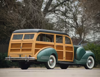 1941 Packard 120 Deluxe Station Wagon by Hercules (1901-1473)