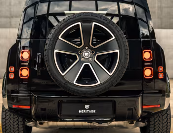 Heritage Customs Land Rover Defender P400e '2021–pr.